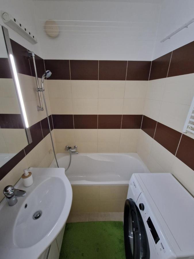 Casa Victoria Apartment Pecs Luaran gambar