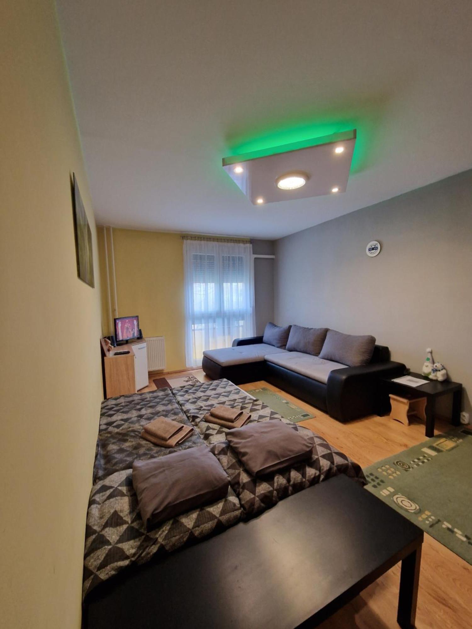Casa Victoria Apartment Pecs Luaran gambar